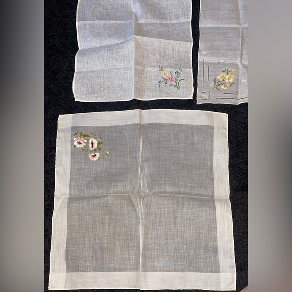 Other - Euterpe Pardini Vintage Italian floral embroidery handkerchiefs NWT